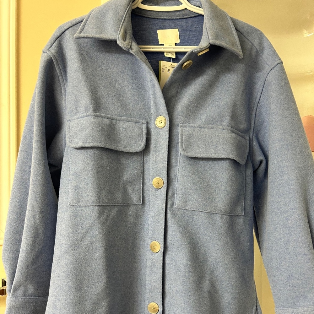 Women’s light blue Shacket